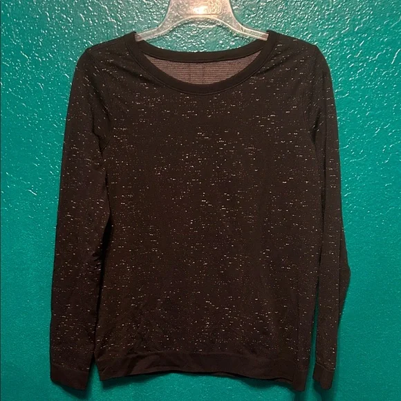 Lululemon stretch top - Picture 1 of 5